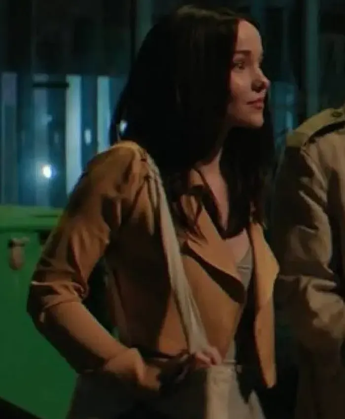 56 Days Ciara Wyse Cropped Blazer - Image 3