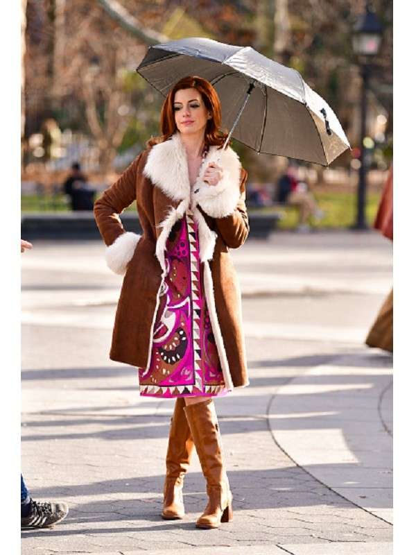 Anne Hathaway Lexi Shearling Suede Leather CoatActress Anne Hathaway Modern Love Lexi Shearling Suede Leather Coat - Image 5
